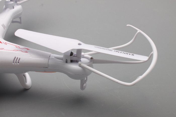 Syma-X5-X5C-wing.jpg